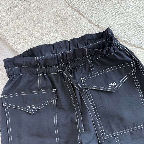 Ganni Black Cargo Pants Relaxed Fit - Picture 3 of 5